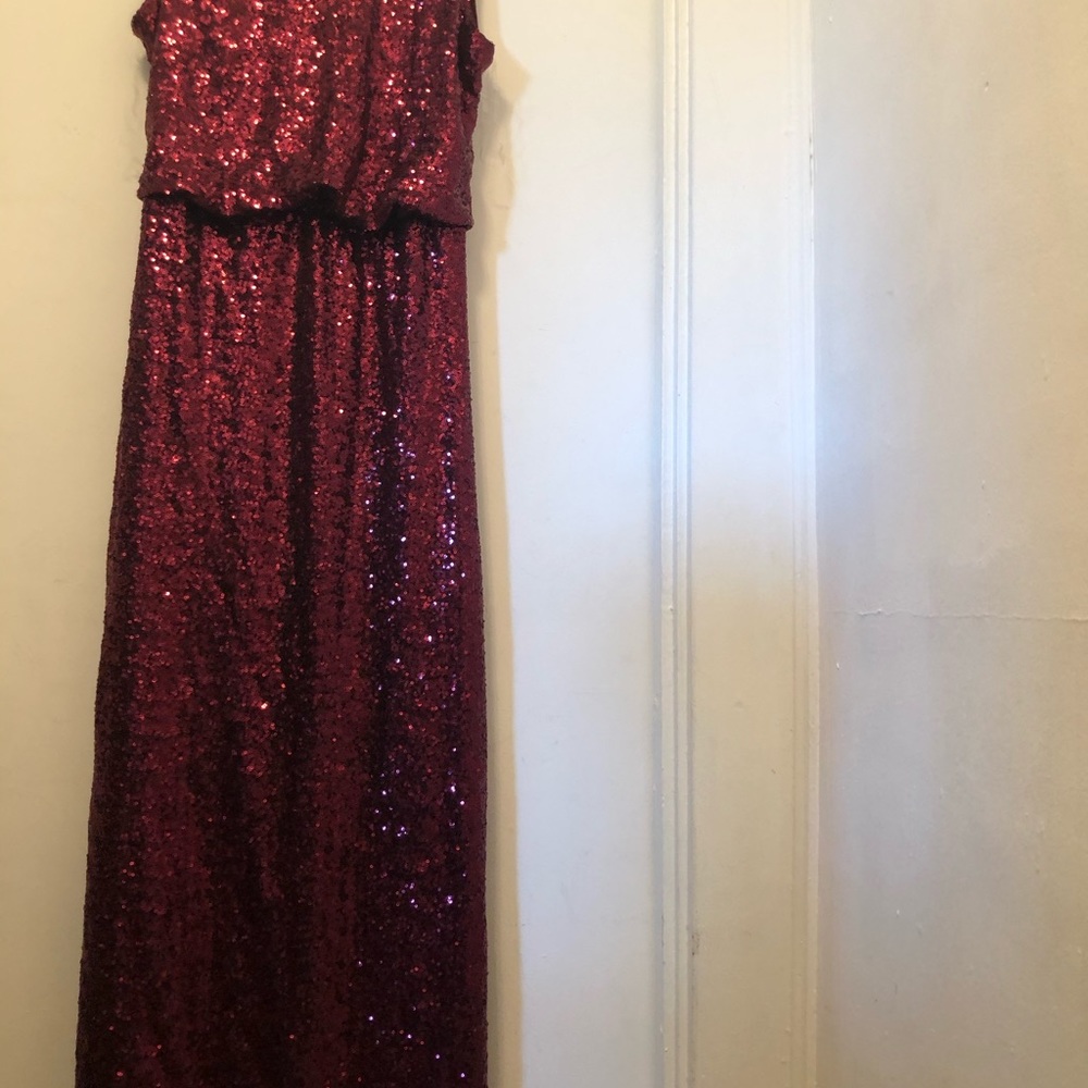 Dress - Picture 3 of 4